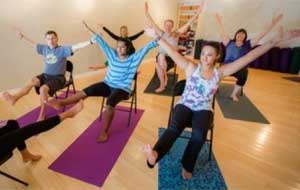 Série ‘Entraînement Faciles’ : Exercice 10 – 3 minutes de yoga assis